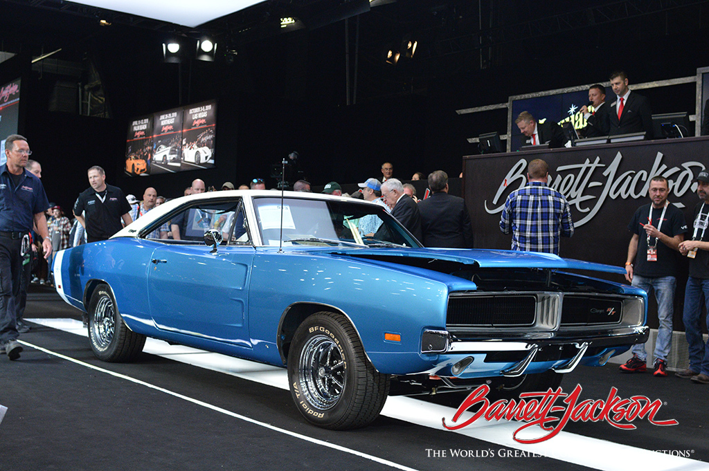 Lot 513 - charger copy