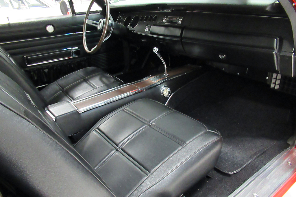 Lot 1429 - 1969 Dodge Daytona_interior