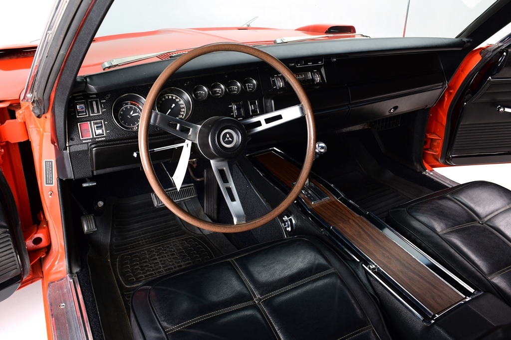 1969-dodge-charger-daytona-interior