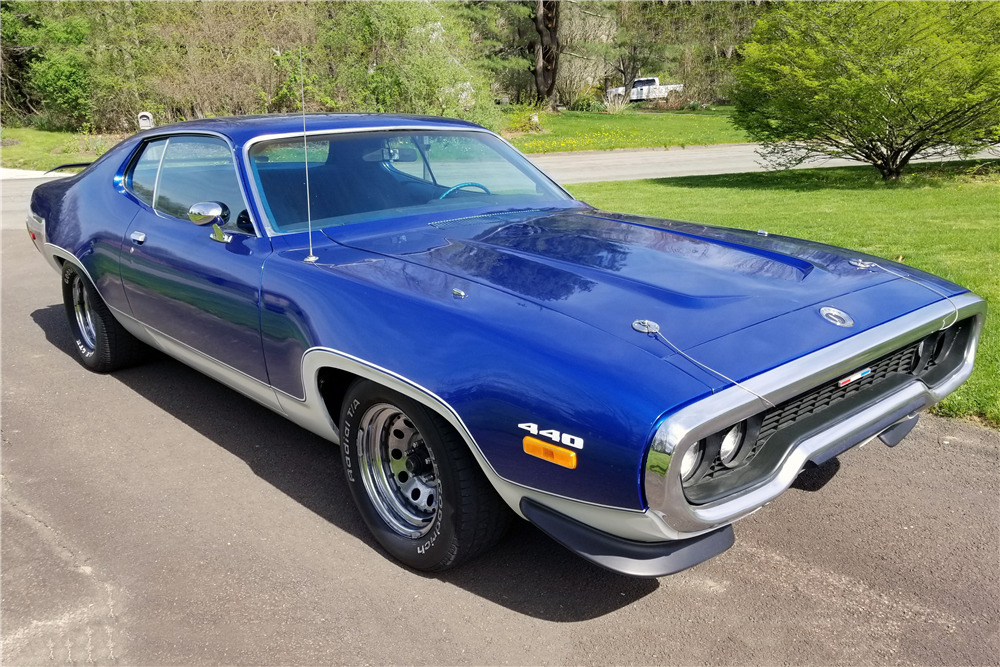 1972 PLYMOUTH SATELLITE - Front 3/4 - 219869