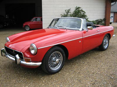1966 MG B ROADSTER - Front 3/4 - 43688