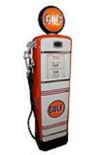 Beautiful late 1940s-50s Gulf Oil Gilbarco restored service station gas pump. - Front 3/4 - 151898