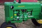 1953 JOHN DEERE MODEL 40 TRACTOR - Engine - 112606