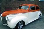 1940 CHEVROLET MASTER DELUXE CUSTOM 2 DOOR SEDAN - Front 3/4 - 133074