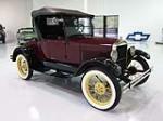 1926 FORD MODEL T ROADSTER - Front 3/4 - 161817