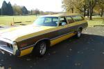 1971 CHRYSLER TOWN & COUNTRY STATION WAGON - Front 3/4 - 181387