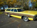 1971 CHRYSLER TOWN & COUNTRY STATION WAGON - Side Profile - 181387