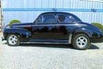 1941 CHEVROLET SPECIAL DELUXE CUSTOM COUPE - Front 3/4 - 187231