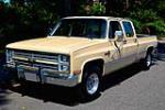 1986 CHEVROLET 3+3 CREW CAB PICKUP - Front 3/4 - 210555