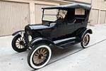 1923 FORD MODEL T - Front 3/4 - 211066