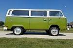 1976 VOLKSWAGEN BUS - Side Profile - 211748