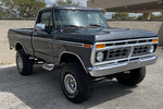 1977 FORD F-150 CUSTOM PICKUP - Front 3/4 - 231065