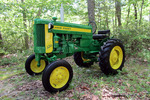 1957 JOHN DEERE 320 STANDARD TRACTOR - Front 3/4 - 231832