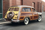 1951 FORD COUNTRY SQUIRE WOODY WAGON - Rear 3/4 - 237492