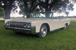 1964 LINCOLN CONTINENTAL CONVERTIBLE - Front 3/4 - 249850