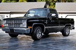 1986 CHEVROLET C10 PICKUP - Front 3/4 - 252550