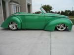 1941 WILLYS CUSTOM ROADSTER - Front 3/4 - 71830
