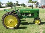 1946 JOHN DEERE H TRACTOR - Side Profile - 93472