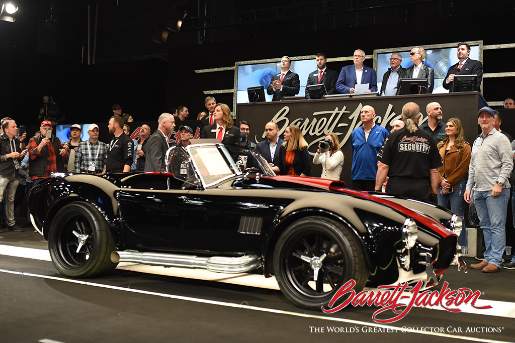 The $200,000 sale of this 1965 Superformance MKIII Custom Roadster - plus an additional donation of $50,000 - will benefit the TGen Foundation for cancer research.