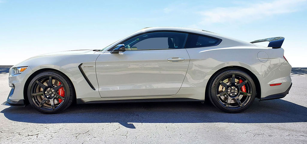 Lot #715 in Las Vegas is Jon Gruden's ultra-rare 2015 Ford Shelby GT350R, selling with No Reserve.