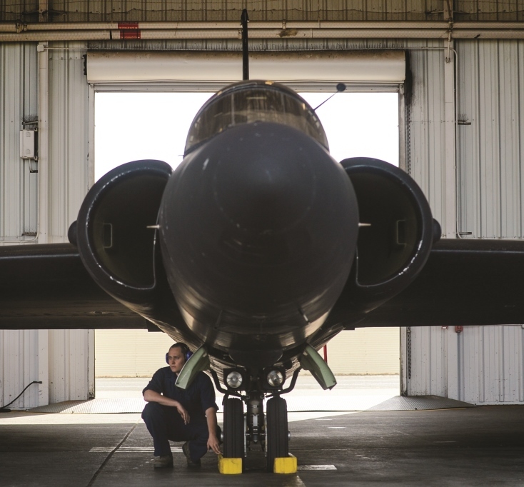 Maintenance personnel work around the clock to keep the U-2s ready to launch for any mission around the globe. (Photo by U.S. Air Force Staff Sgt. Kenny Holston)