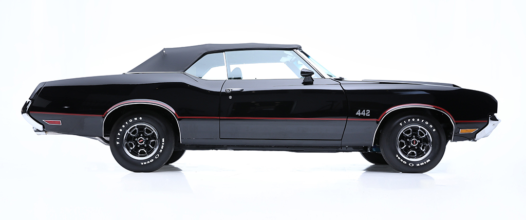 Lot #1305.1 - 1971 Oldsmobile 442 Convertible