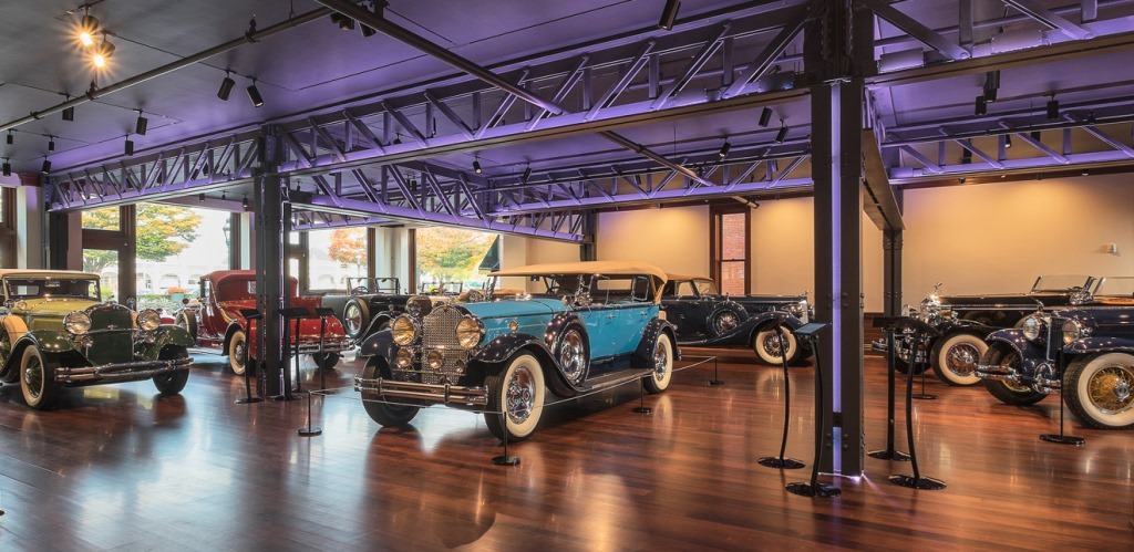 Exhibit of Brass Era and prewar classics at the museum.