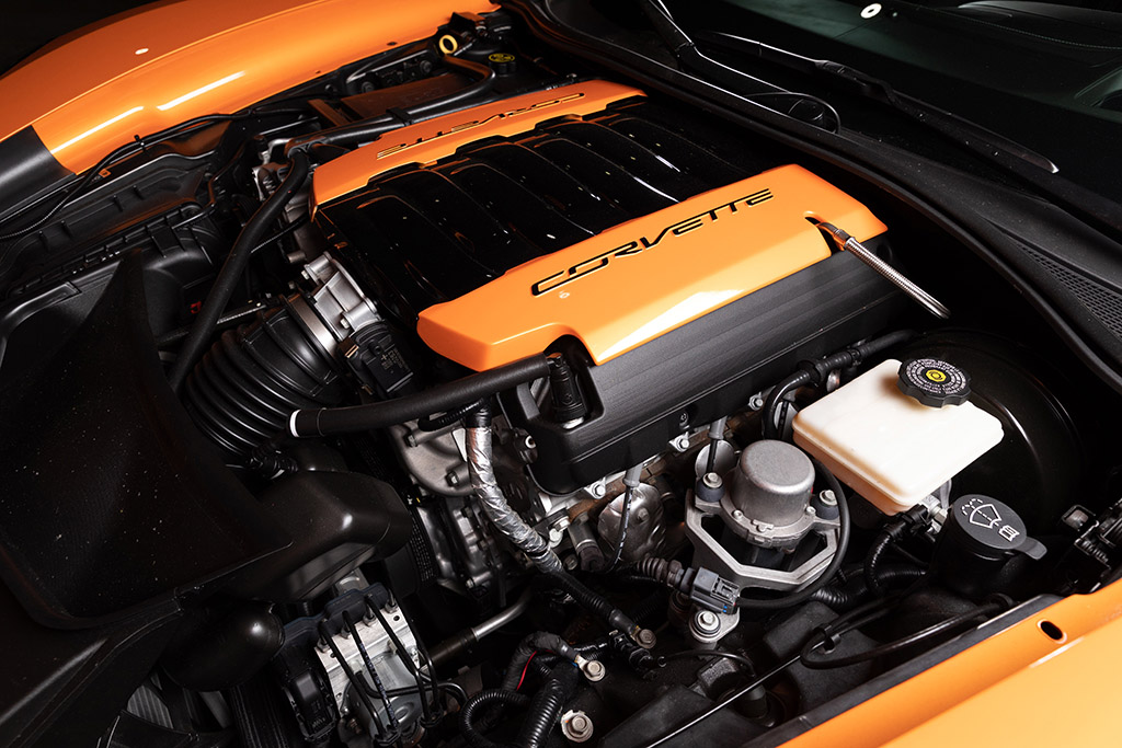 Lot 683 - 2014 Chevrolet Corvette Custom Coupe_engine