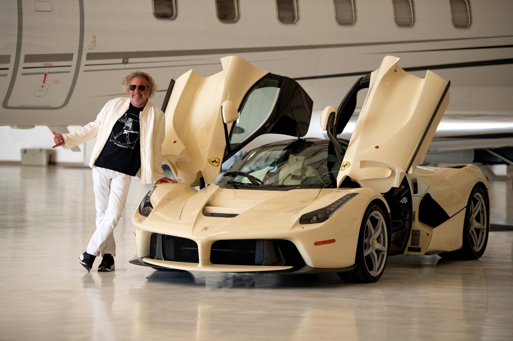 24AZ-Hagar-LaFerrari-4713 (Hagar Favorite)