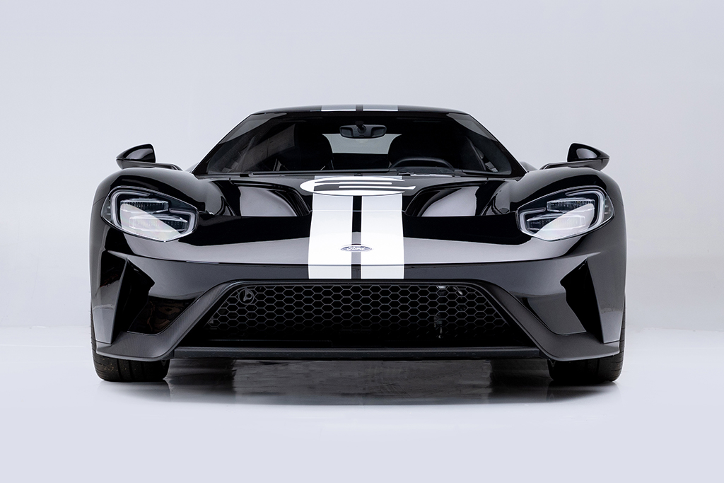 2017 Ford GT 66 Heritage Edition_Front