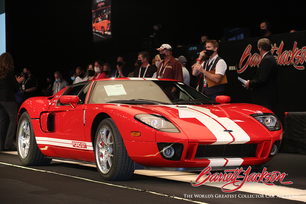 LOT #725 - 2005 FORD GT - $302,500