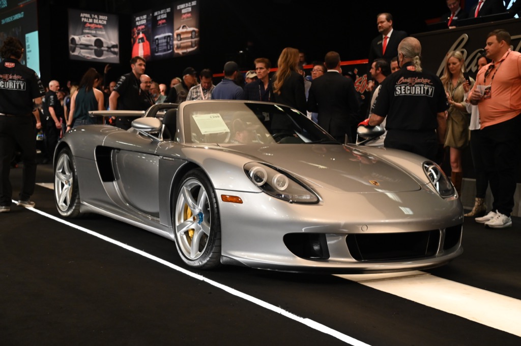 1398_2004 PORSCHE CARRERA GT