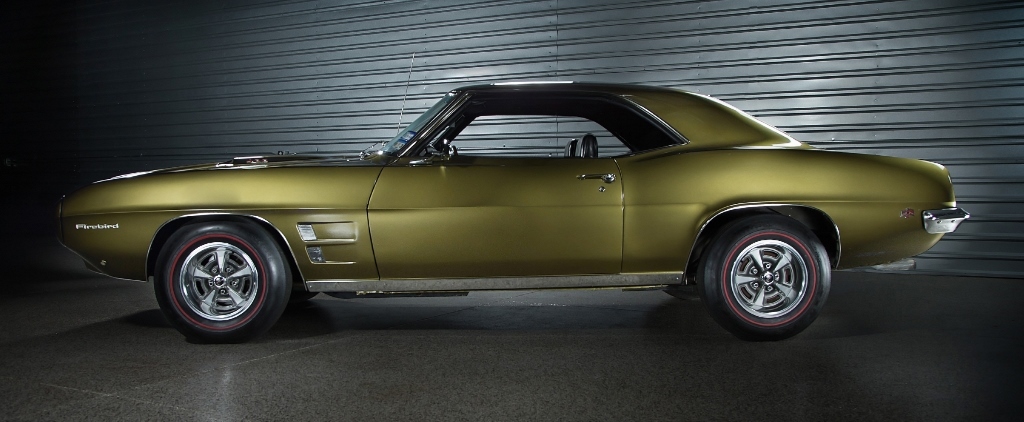 Lot #699 is a VIN #001 1969 Firebird with a matching-numbers engine and transmission.