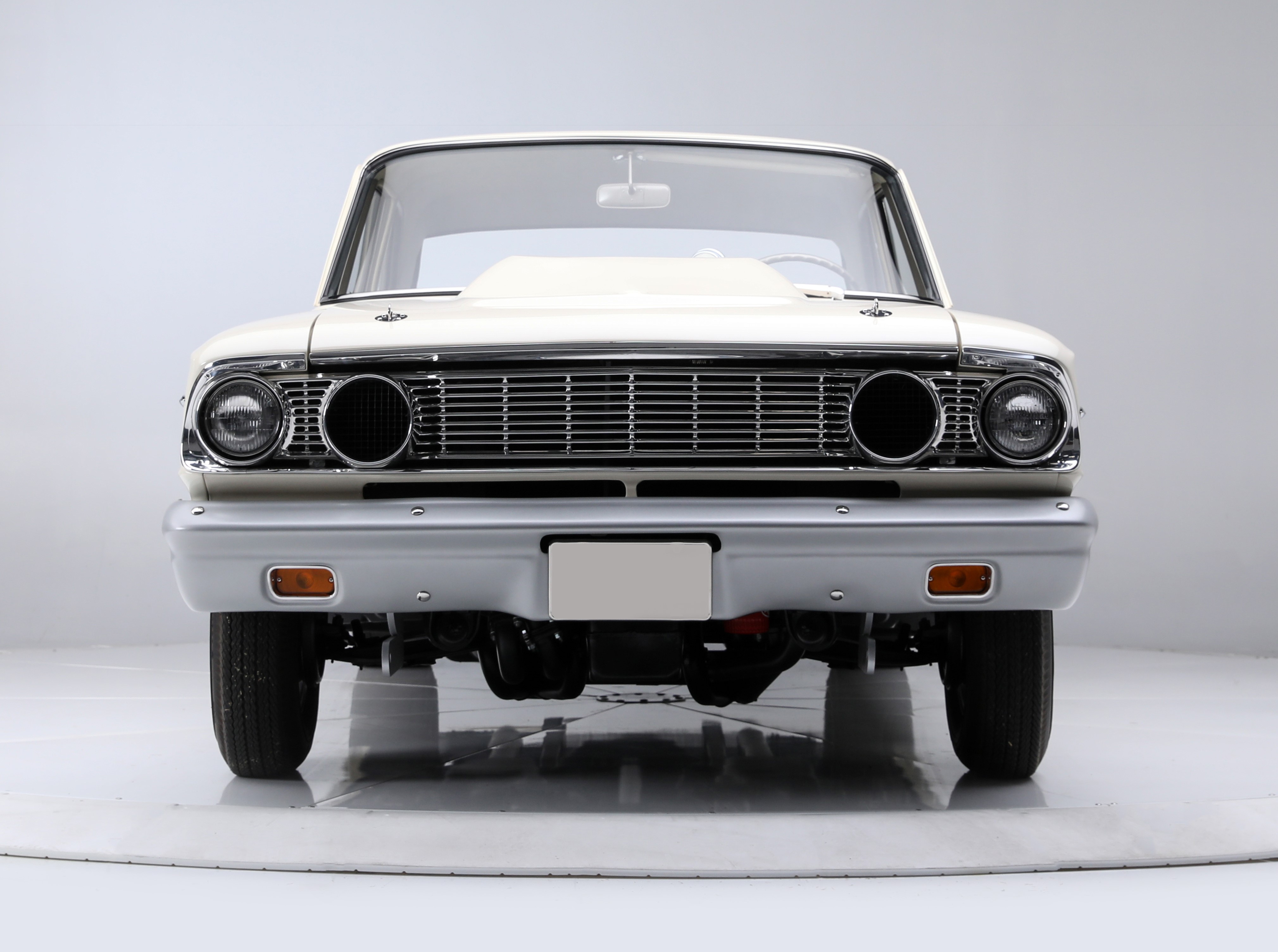 SD20 - Lot 1364 - 1964 Ford Fairlane Thunderbolt_front