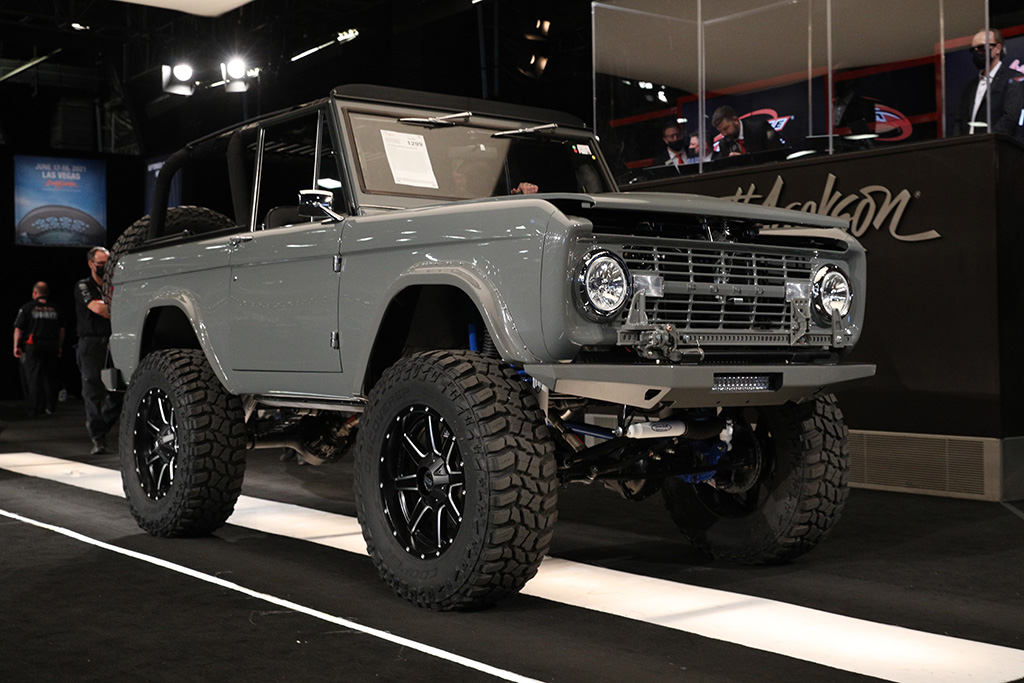 This custom 1972 Ford Bronco sold for $225,500 at the 2021 Scottsdale