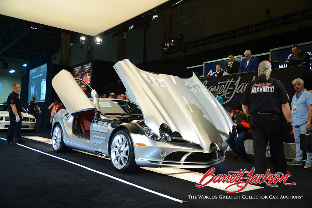 LOT #735 - 2005 MERCEDES-BENZ SLR MCLAREN - $222,200