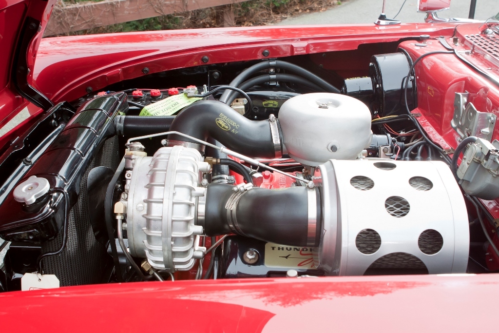 1957 Ford Skyliner F-Code Retractable Hardtop_Engine