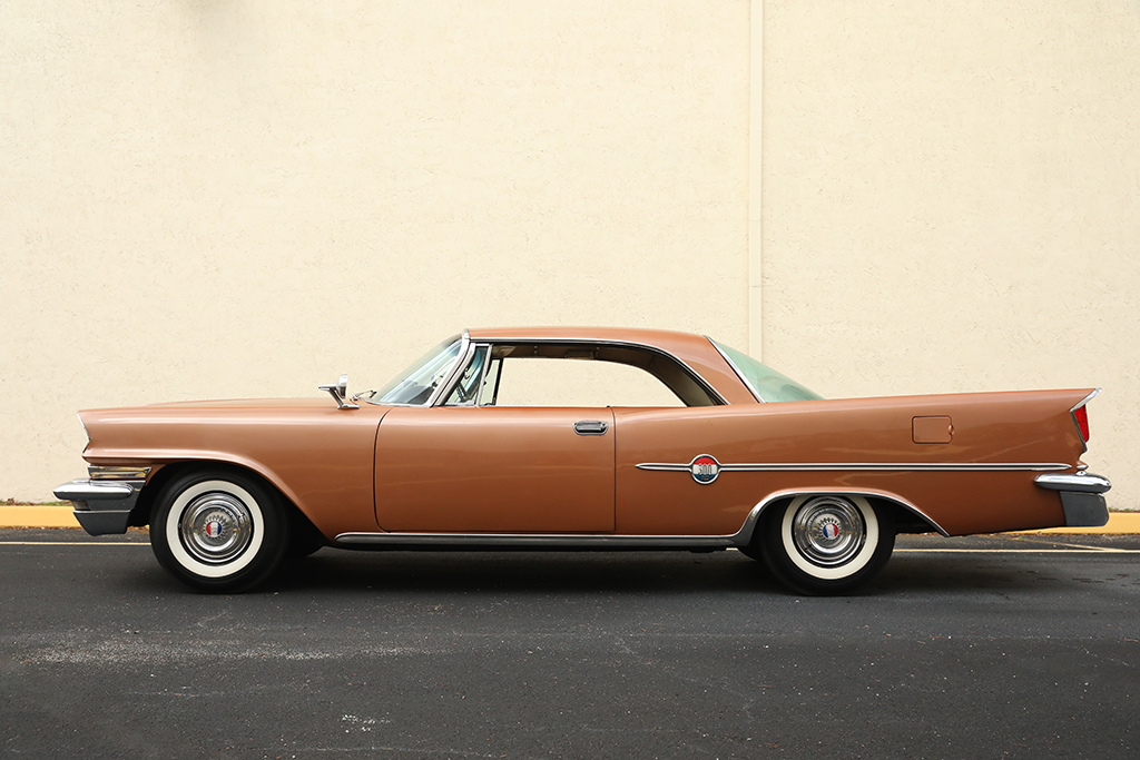 Lot 412.2 - 1959 Chrysler 300E