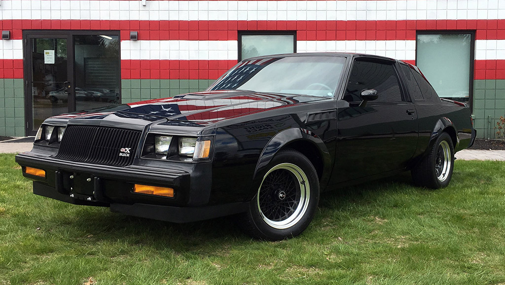 NE19_Lot 687_1987 Buick GNX_Front_3-4