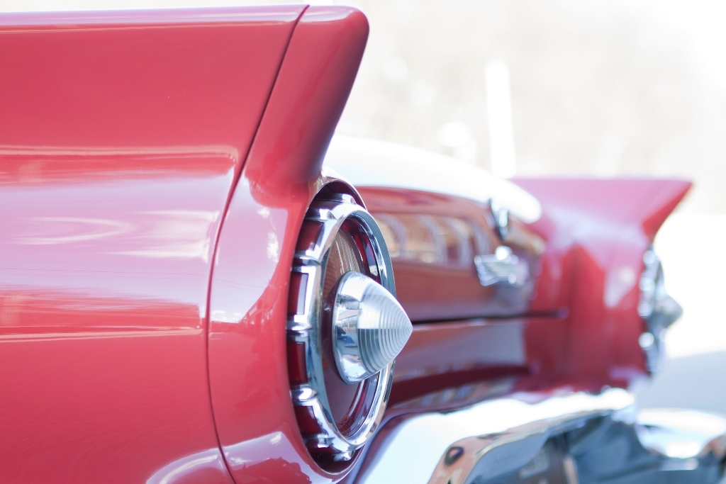 1957 Ford Thunderbird F-Code Convertible_Fins