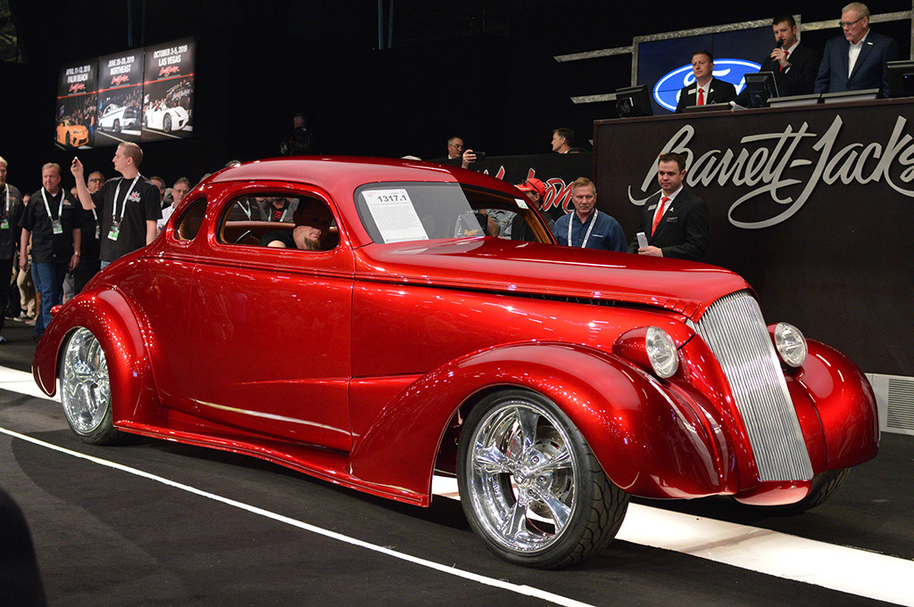 1937 CHEVROLET MASTER DELUXE CUSTOM COUPE "CAVALLO ROSSA"