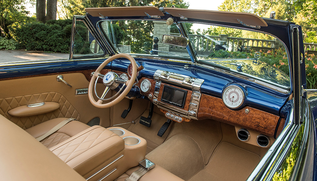 Lot 735 - 1947 Buick Super 8 Custom Convertible_interior