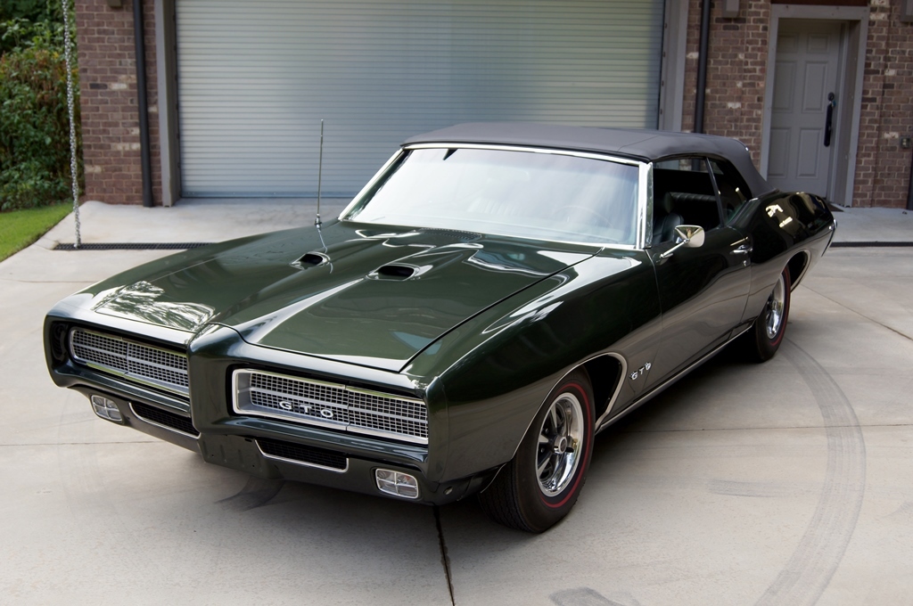 The second of the Stutzman Collection's 1969 Pontiac GTO Ram Air IV Convertibles is one of only 14 equipped with a Turbo 400 automatic transmission and 3.90:1 axle.