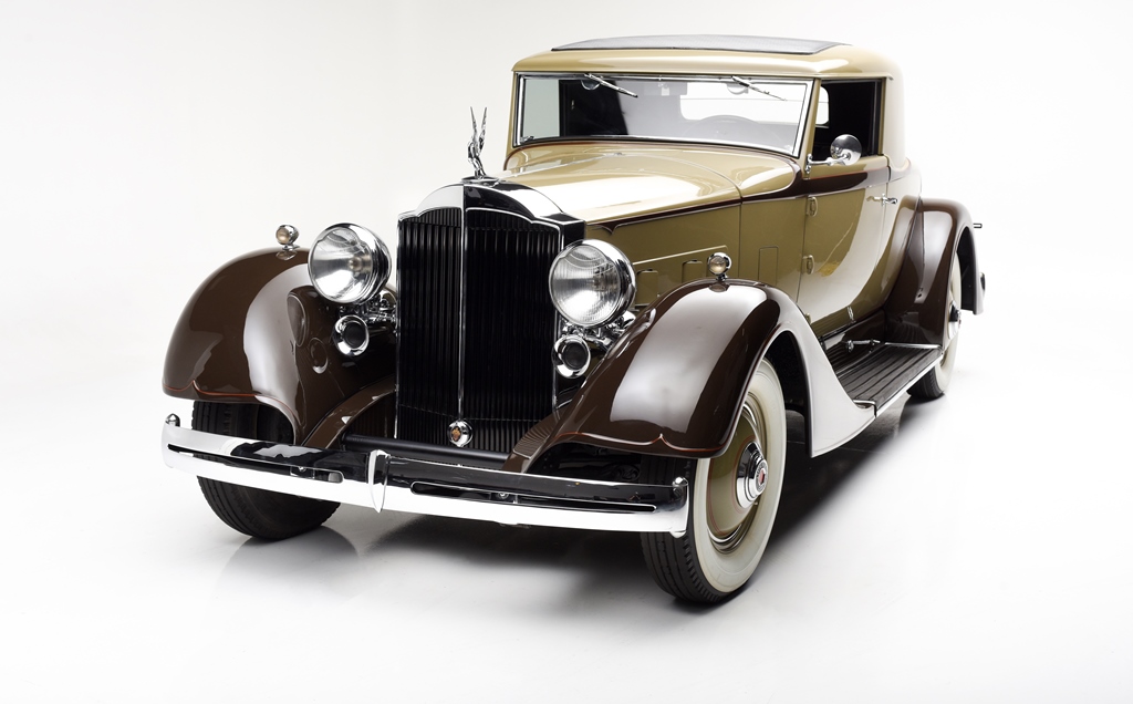LOT #1386.1 - 1934 PACKARD