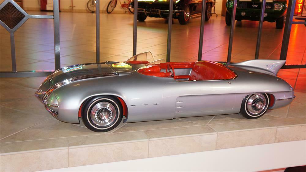 1956 Pontiac Club de Mer concept car design studio model - pedal car. - Front 3/4 - 182358