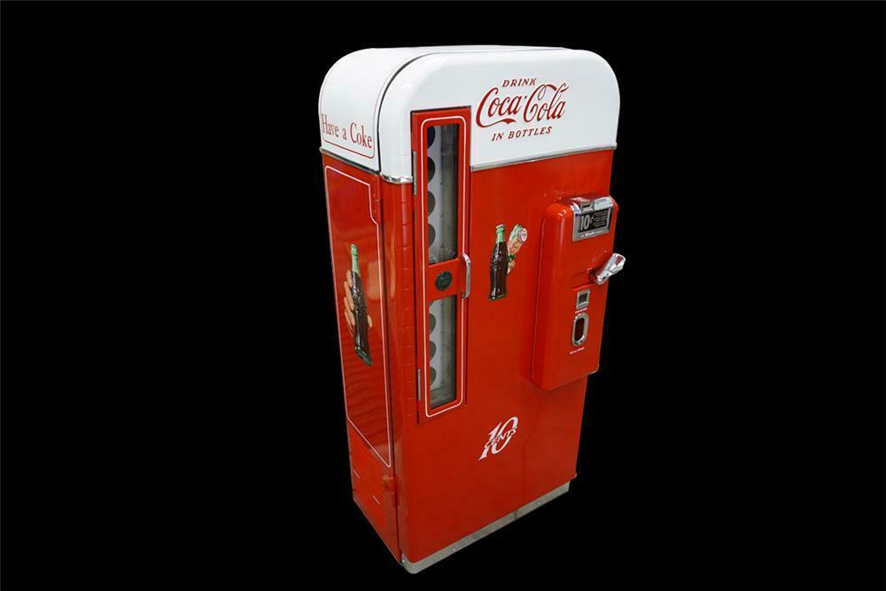 Magnificent professionally restored 1950s Coca-Cola Vendo 81