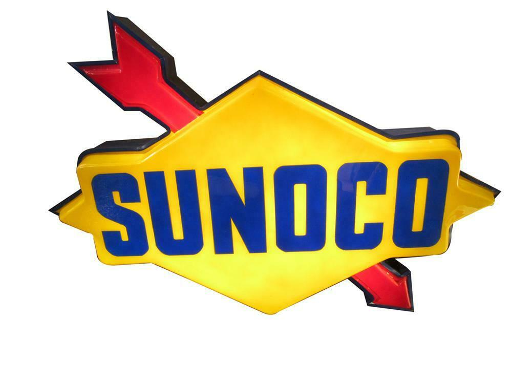 Highly desirable circa 1970s Sunoco Oil light-up service stat