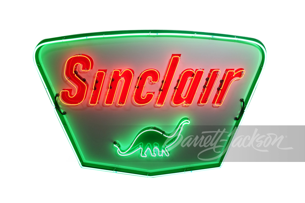 1960 SINCLAIR OIL PORCELAIN WITH ANIMATED NEON SIGN