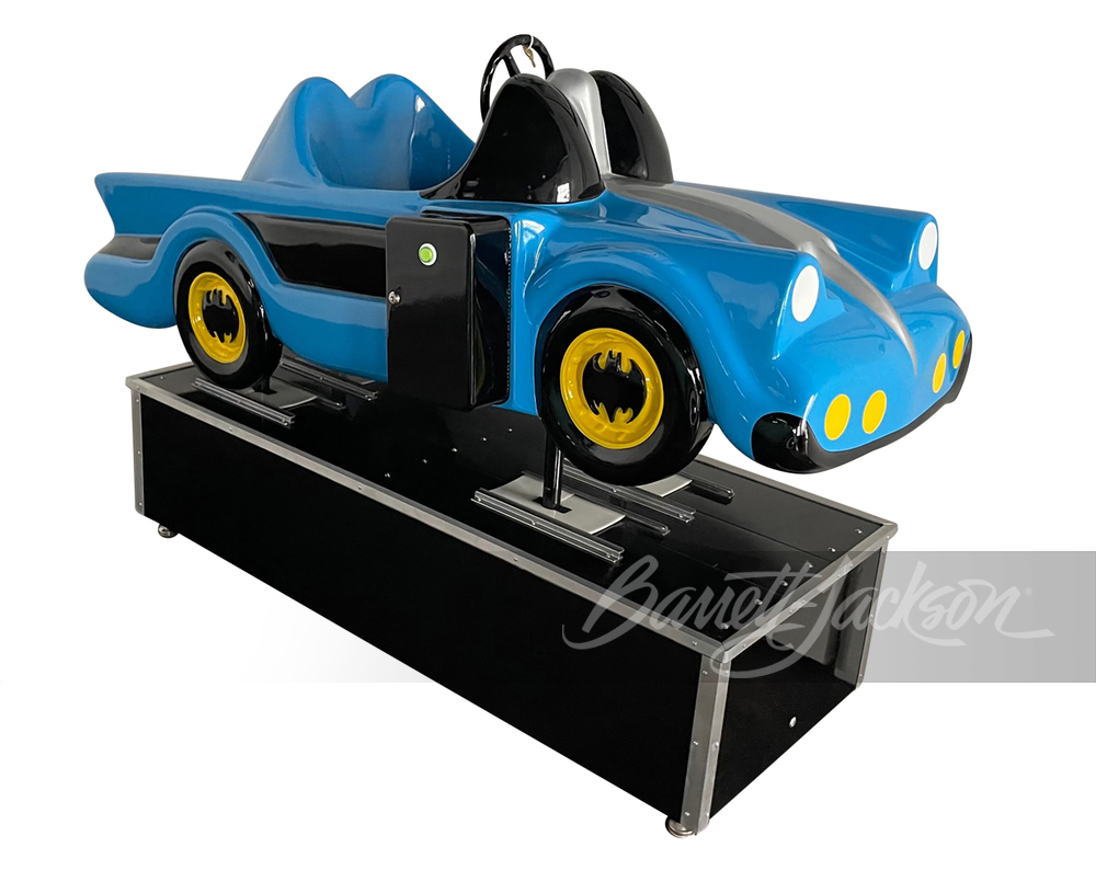 BATMAN BATMOBILE KIDDIE RIDE - Front 3/4 - 254731