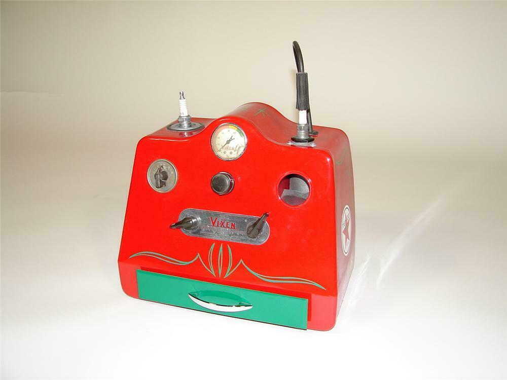 Awesome 1940s Vixen Texaco spark plug cleaner and tester.